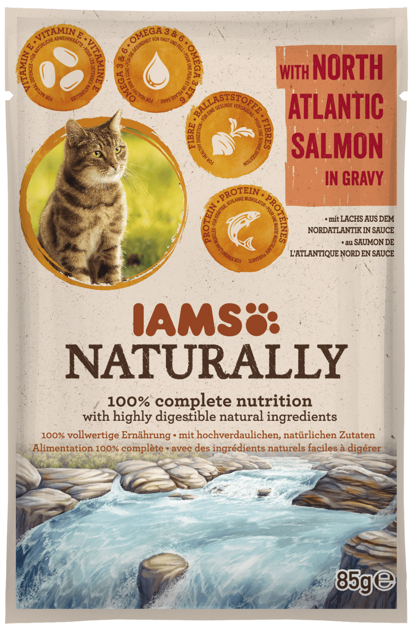 Kapsička IAMS Naturally losos v omáčce 85g