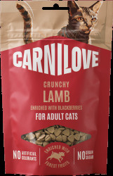 Pamlsek CARNILOVE Crunchy pro dospělé kočky jehně s ostružinami 50 g
