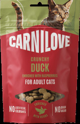 Pamlsek CARNILOVE Crunchy pro dospělé kočky kachna s malinami 50 g